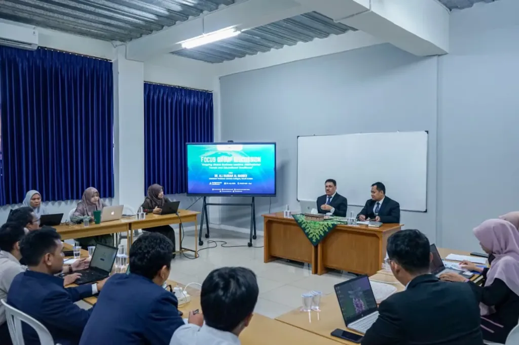 FGD “Shaping Global Business Leaders” Hadirkan Dr. Ali Hassan Al Nasser, Kaprodi RPL Turut Serta FGD “Shaping Global Business Leaders” Hadirkan Dr. Ali Hassan Al Nasser, Kaprodi RPL Turut Serta