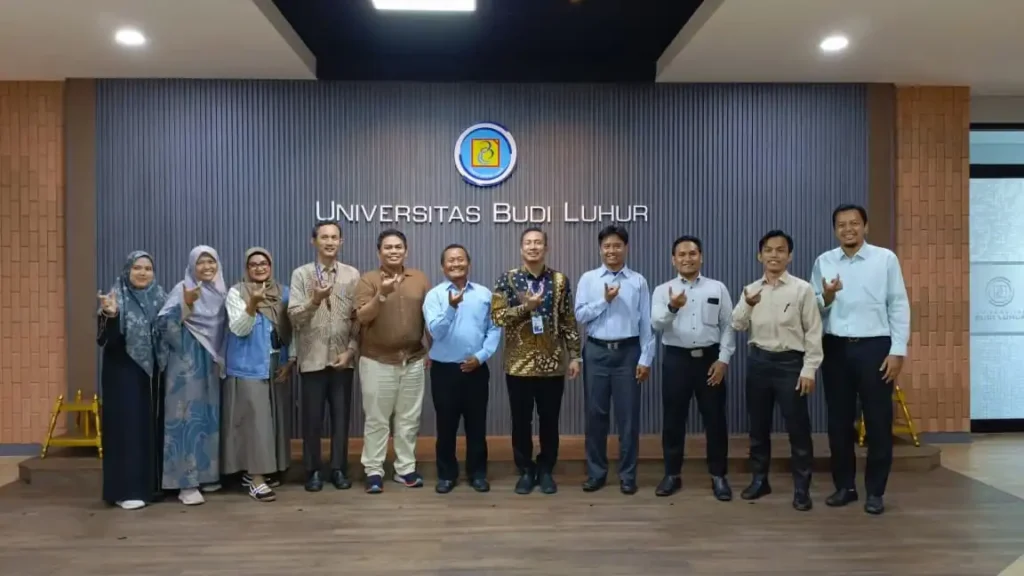FGD Pengelola Fakultas Saintek Universitas Darunnajah dengan Dengan Budi Luhur Bahas Akreditasi